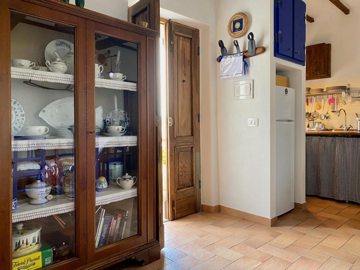 Panoramic Nest In Montalcino Villa Luaran gambar