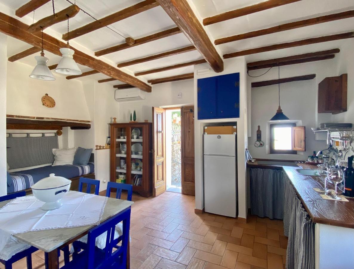 Panoramic Nest In Montalcino Villa Luaran gambar